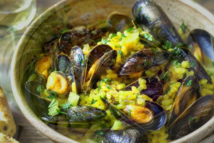Bowl de riz basmati aux moules (weekend) d'été